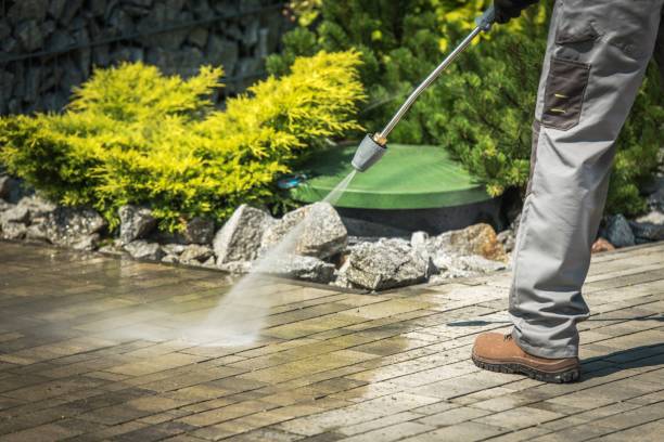 Best Restaurant Pressure Washing  in Farmingville, NY